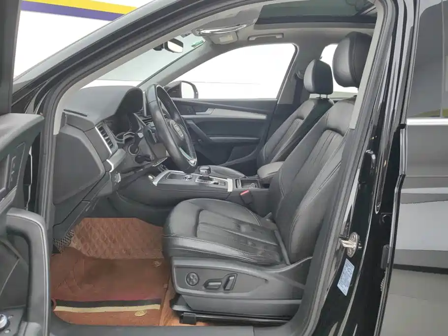 Audi Q5L — миниатюра 9