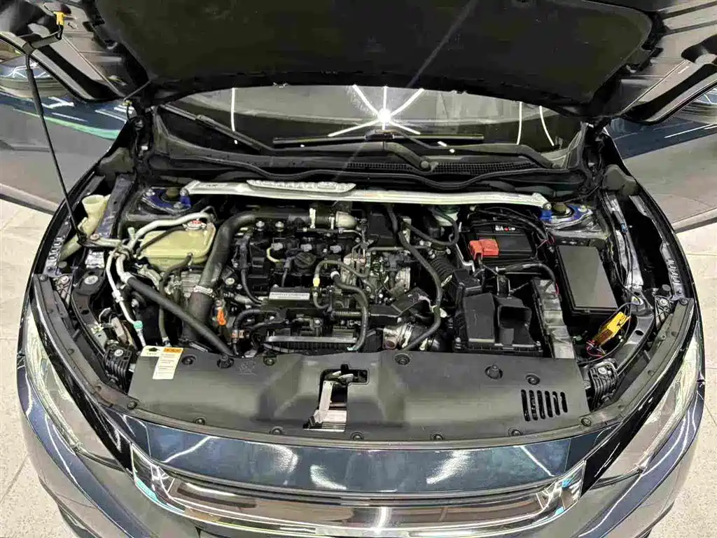 Honda Civic — миниатюра 27