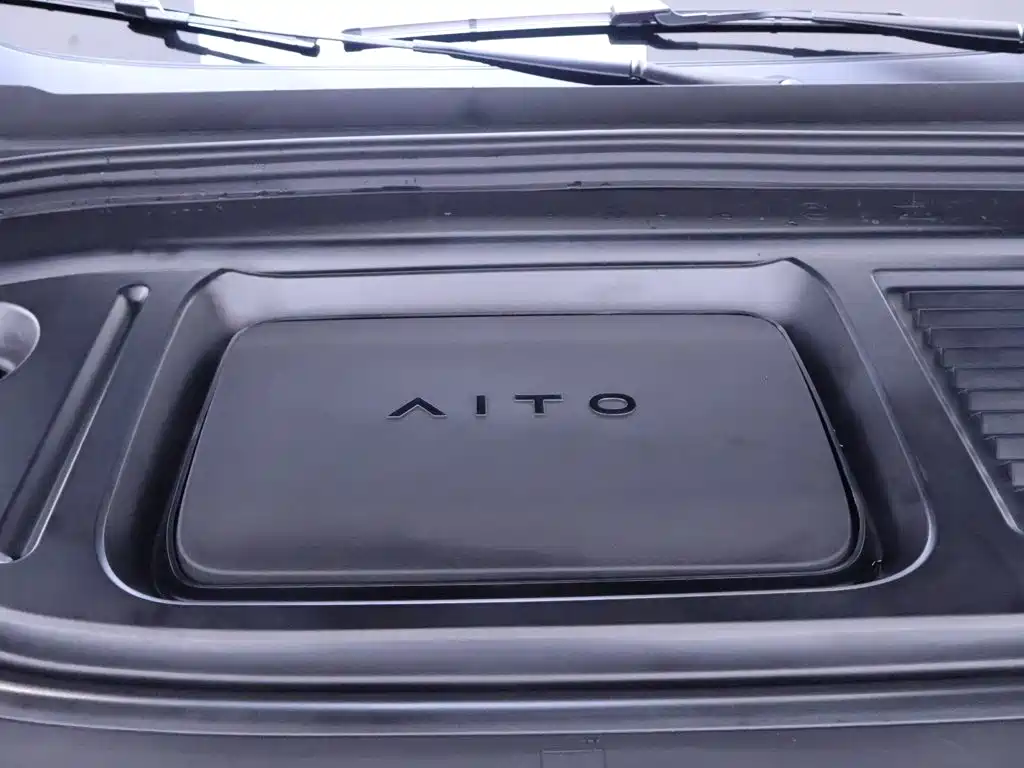 AITO AITO M8 — миниатюра 30