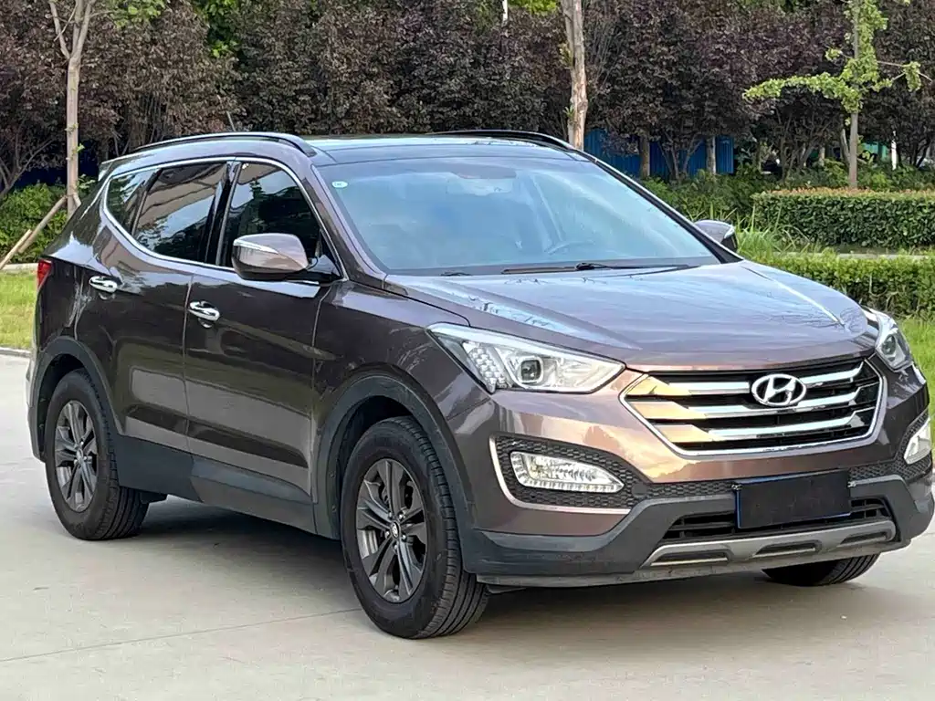 Hyundai Santa Fe — миниатюра 3