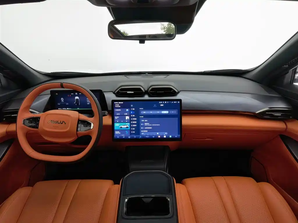 DONGFENG  L7