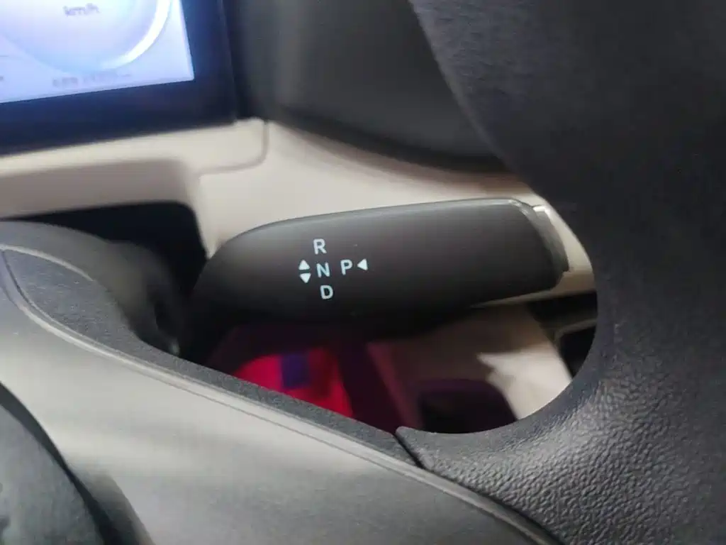 BYD Yuan UP — миниатюра 14