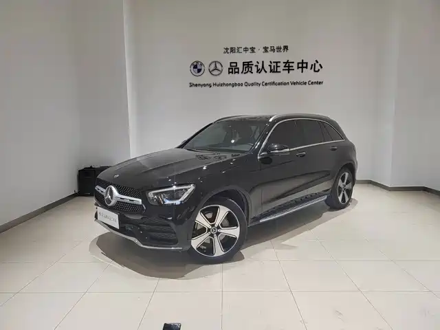 MERCEDES-BENZ GLC