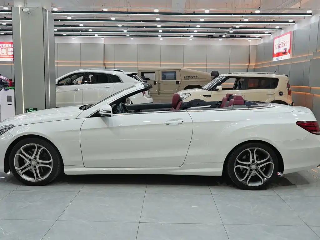 MERCEDES-BENZ E CLASS