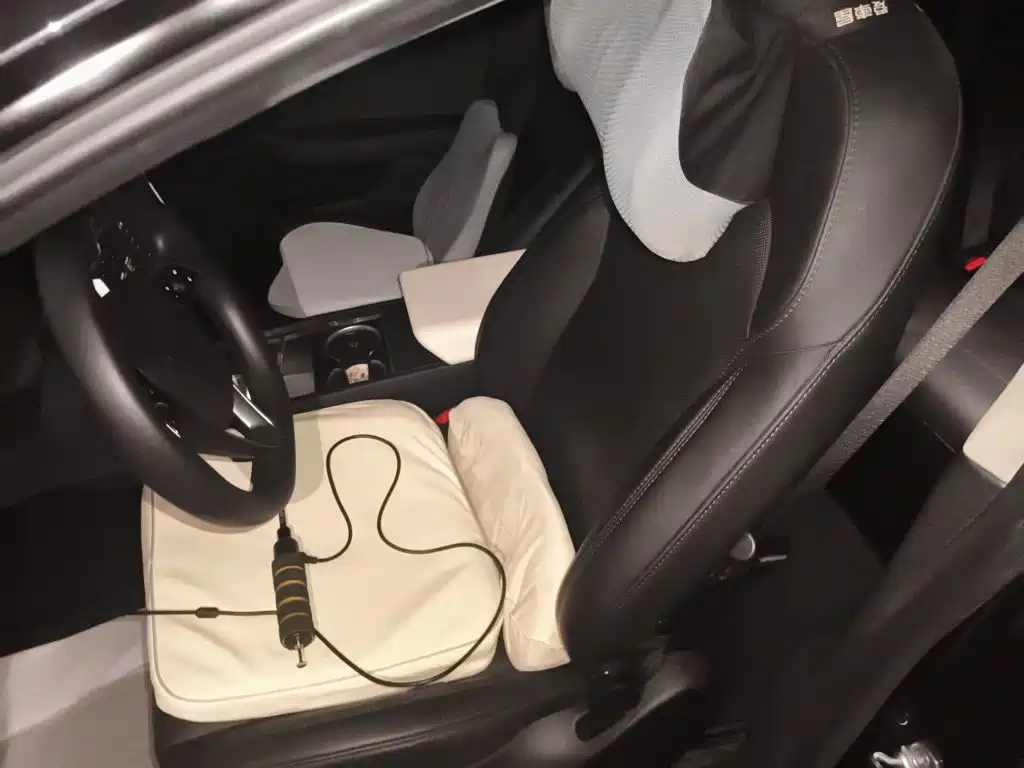 Tesla Model 3 — миниатюра 11