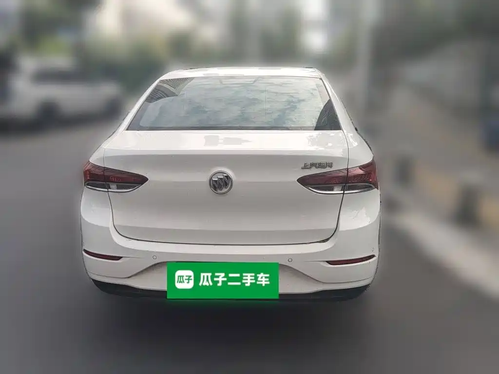 Buick Excelle — миниатюра 5
