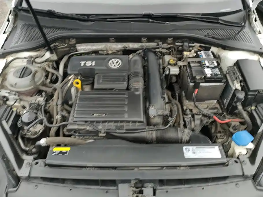 Volkswagen Golf — миниатюра 10
