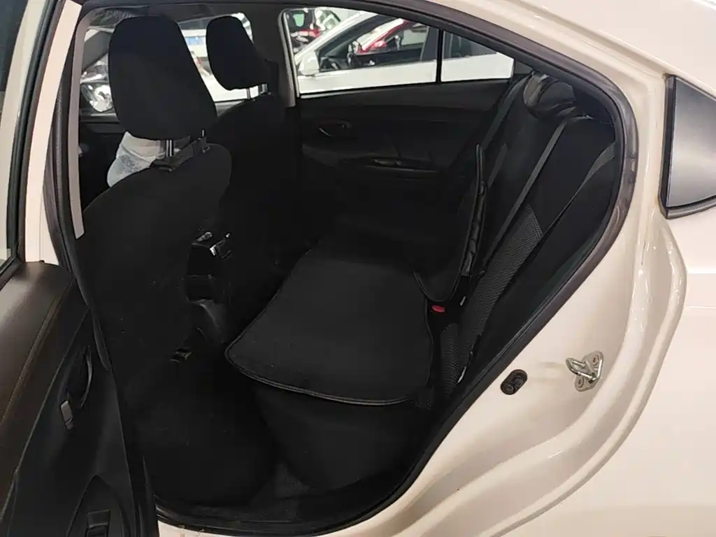 Toyota Vios — миниатюра 17