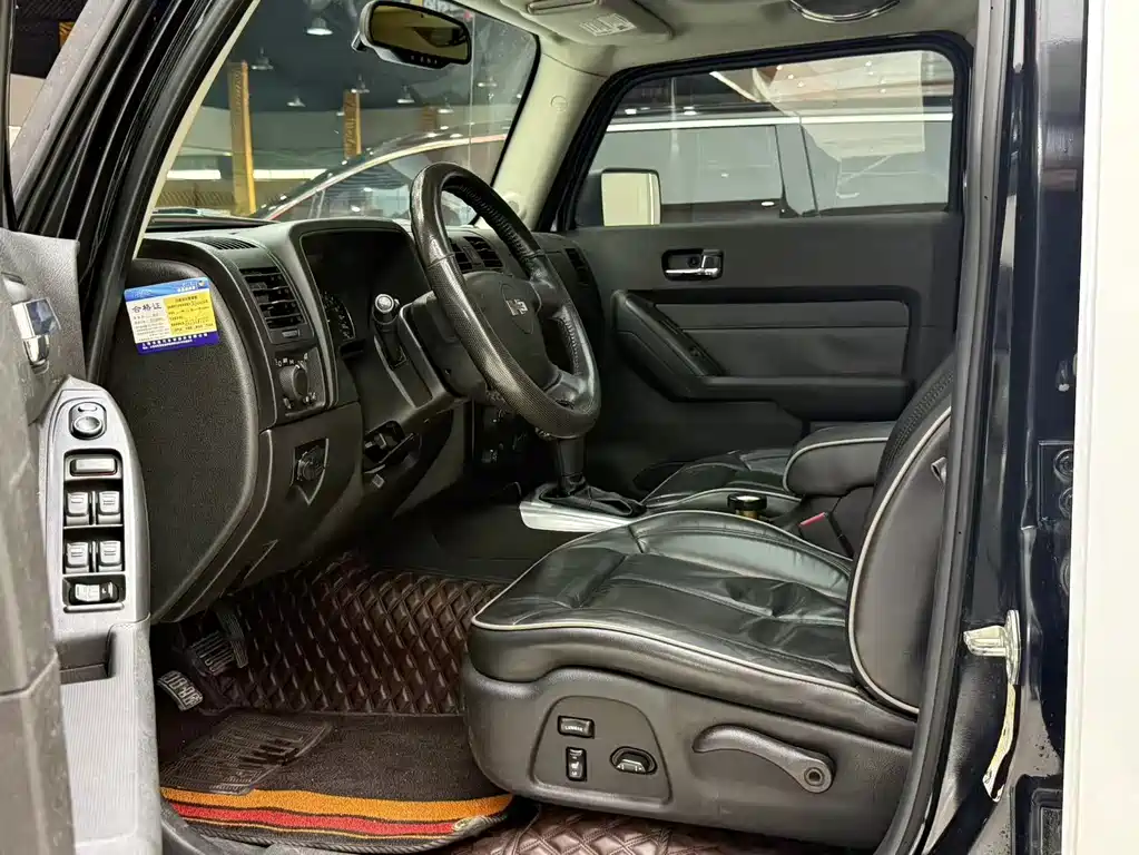 Hummer H3 — миниатюра 4