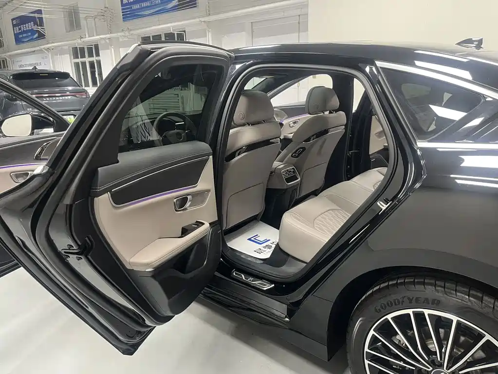 BYD Han — миниатюра 11