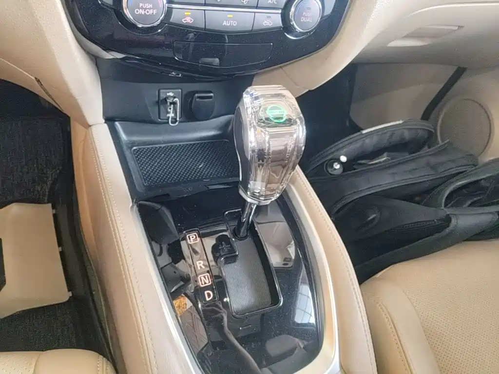 Nissan X-Trail — миниатюра 14