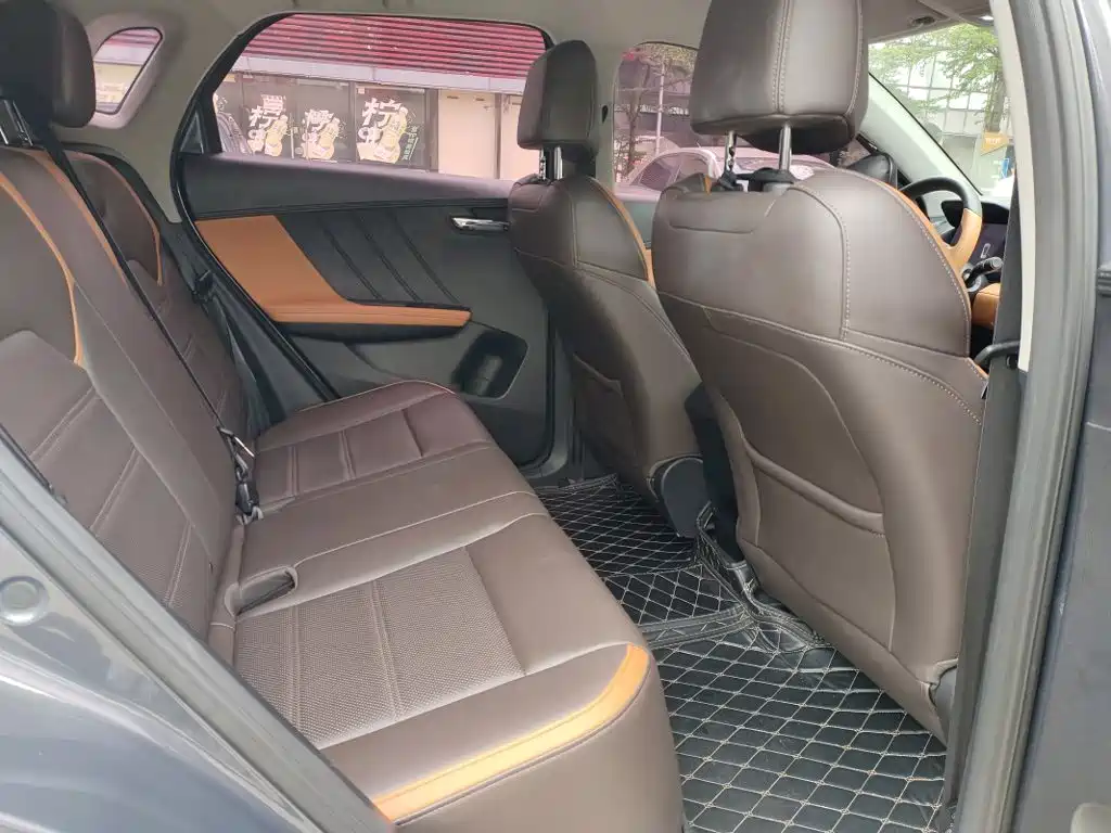 BYD e2 — миниатюра 7