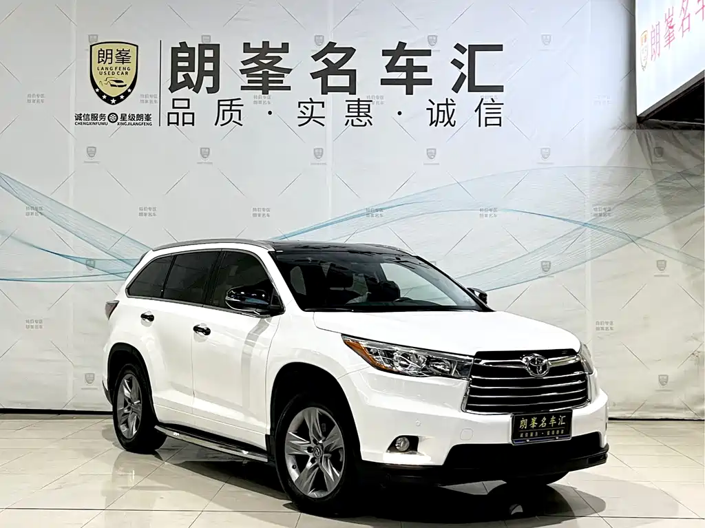 TOYOTA HIGHLANDER