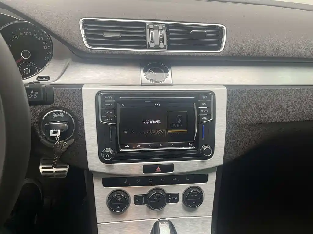 Volkswagen CC — миниатюра 16