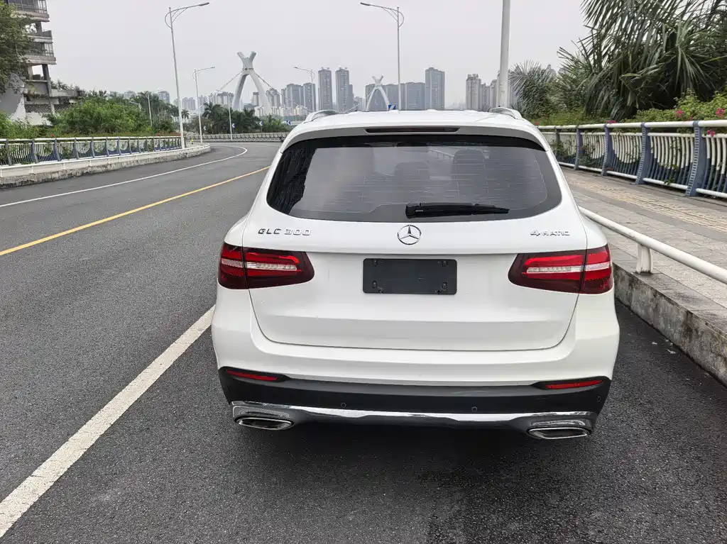 Mercedes-Benz GLC — миниатюра 6