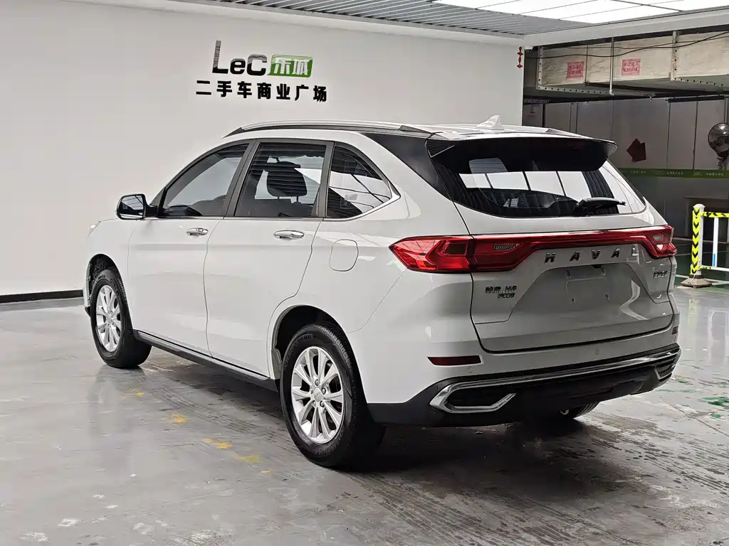 Haval M6 — миниатюра 6