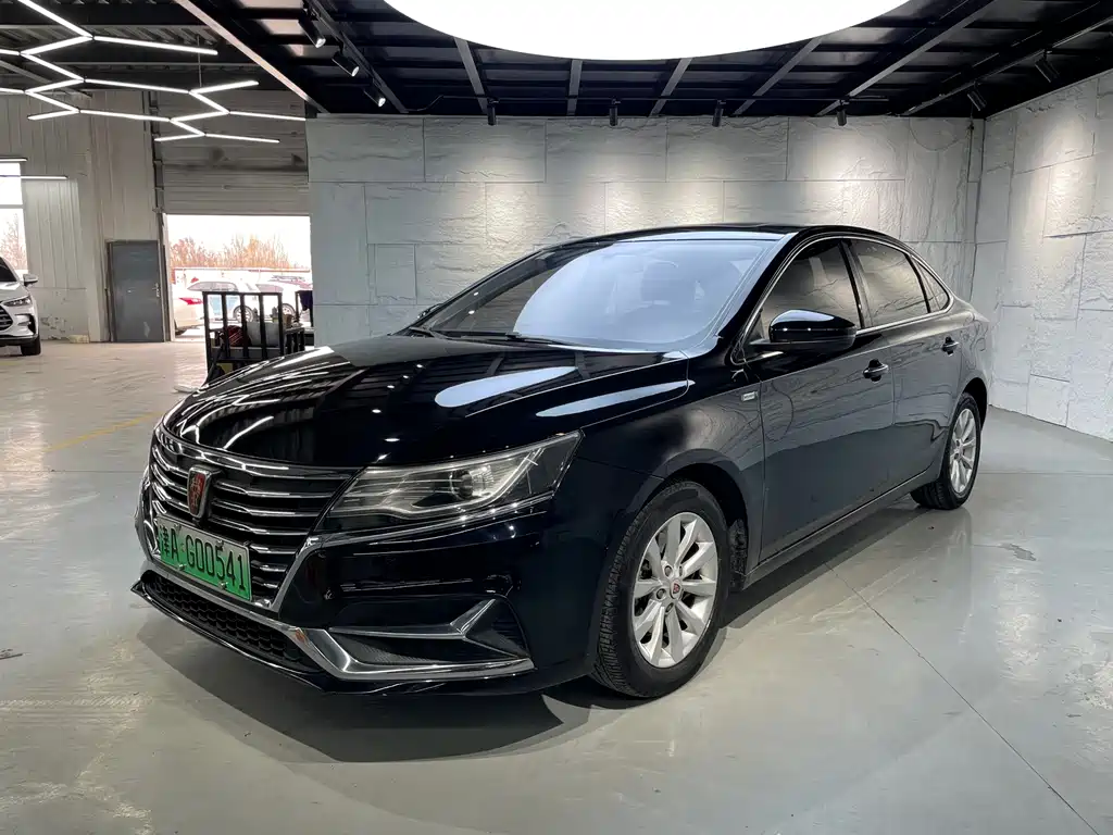 ROEWE I6 NEW ENERGY