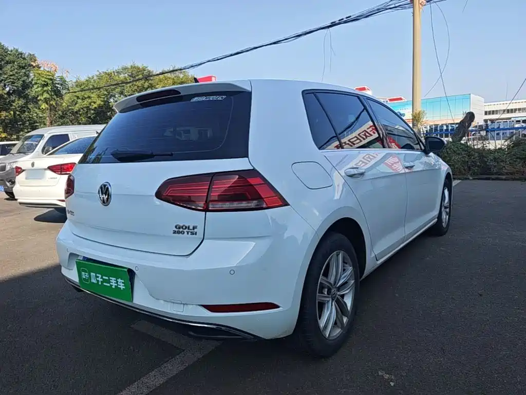 Volkswagen Golf — миниатюра 7