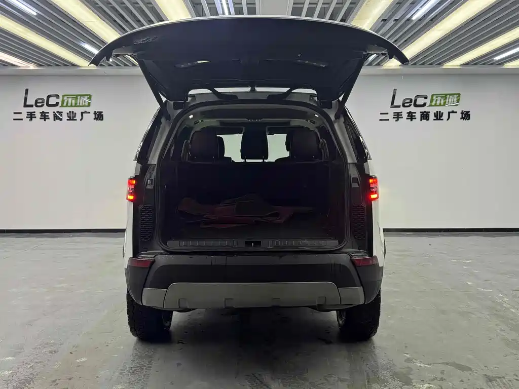 Land Rover Discovery — миниатюра 10