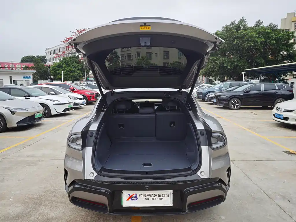 XIAOMI CAR XIAOMI YU7