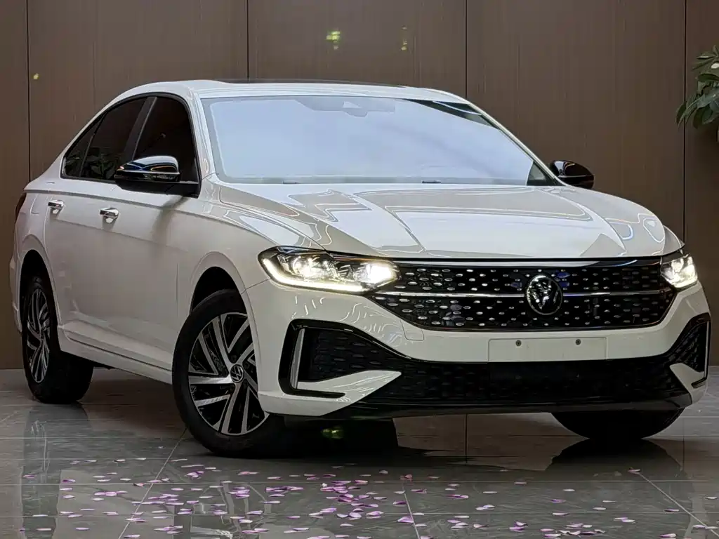Volkswagen Lavida — миниатюра 3