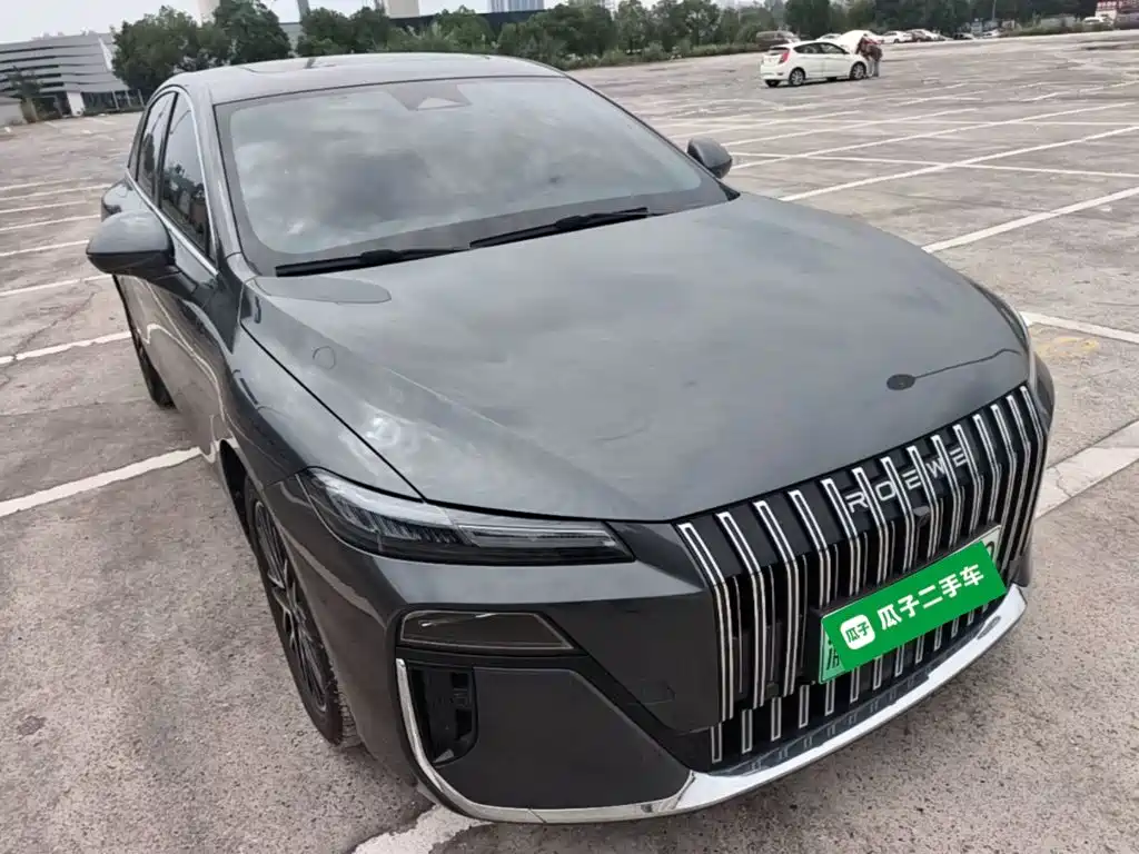 Roewe M7 DMH — миниатюра 4