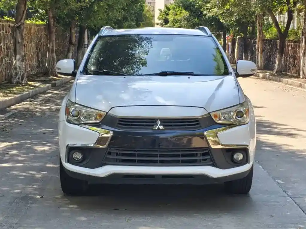 Mitsubishi ASX — миниатюра 2