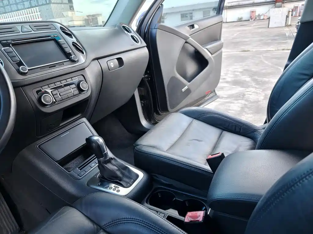 Volkswagen Tiguan — миниатюра 10
