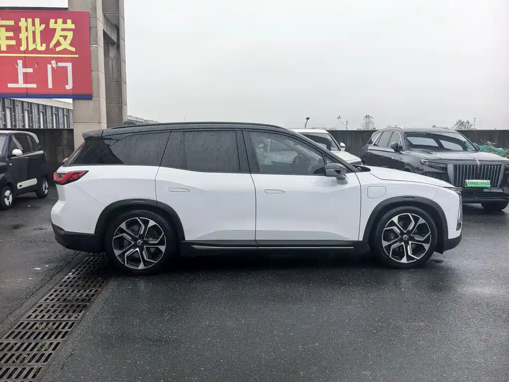 NIO ES8 — миниатюра 3