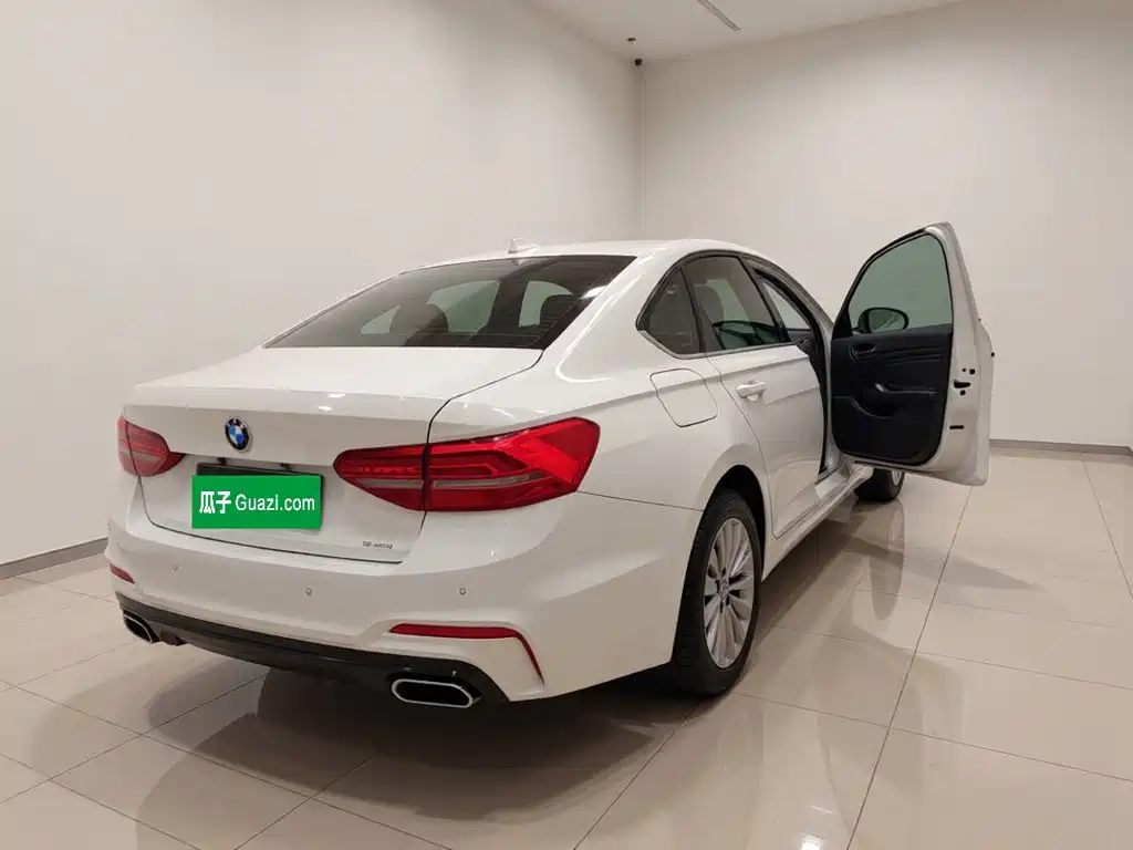 Volkswagen Lavida — миниатюра 4