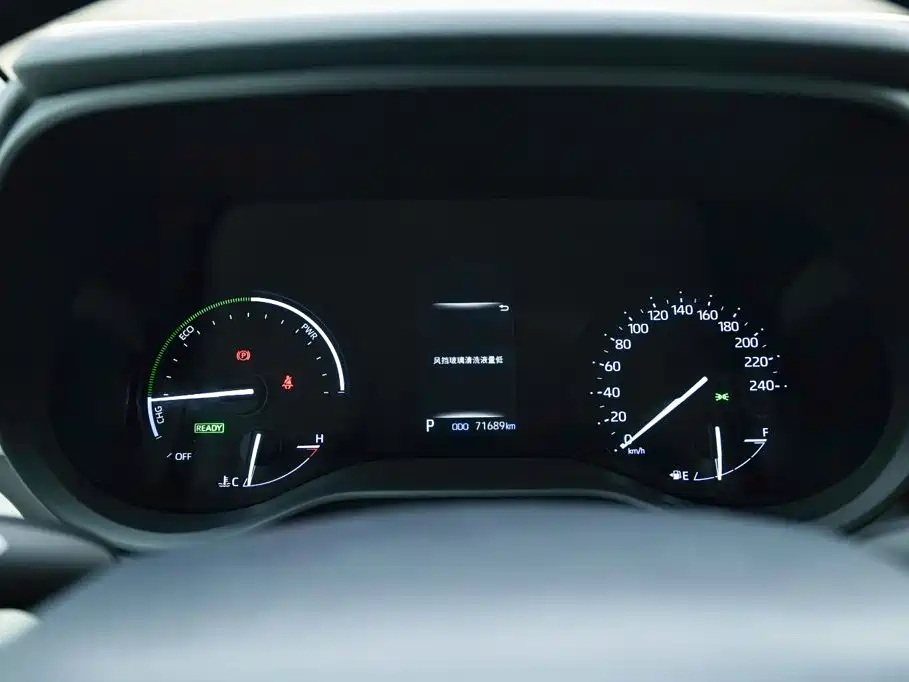 Toyota Sienna — миниатюра 8