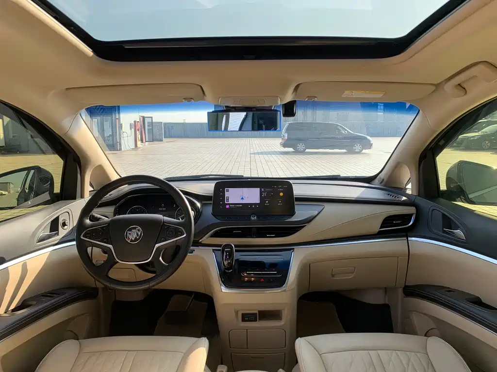Buick GL8 — миниатюра 9