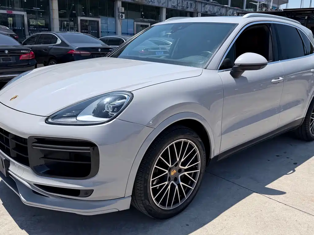 Купить Porsche Cayenne