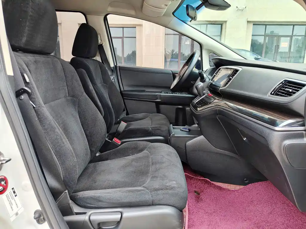 Honda Odyssey — миниатюра 5