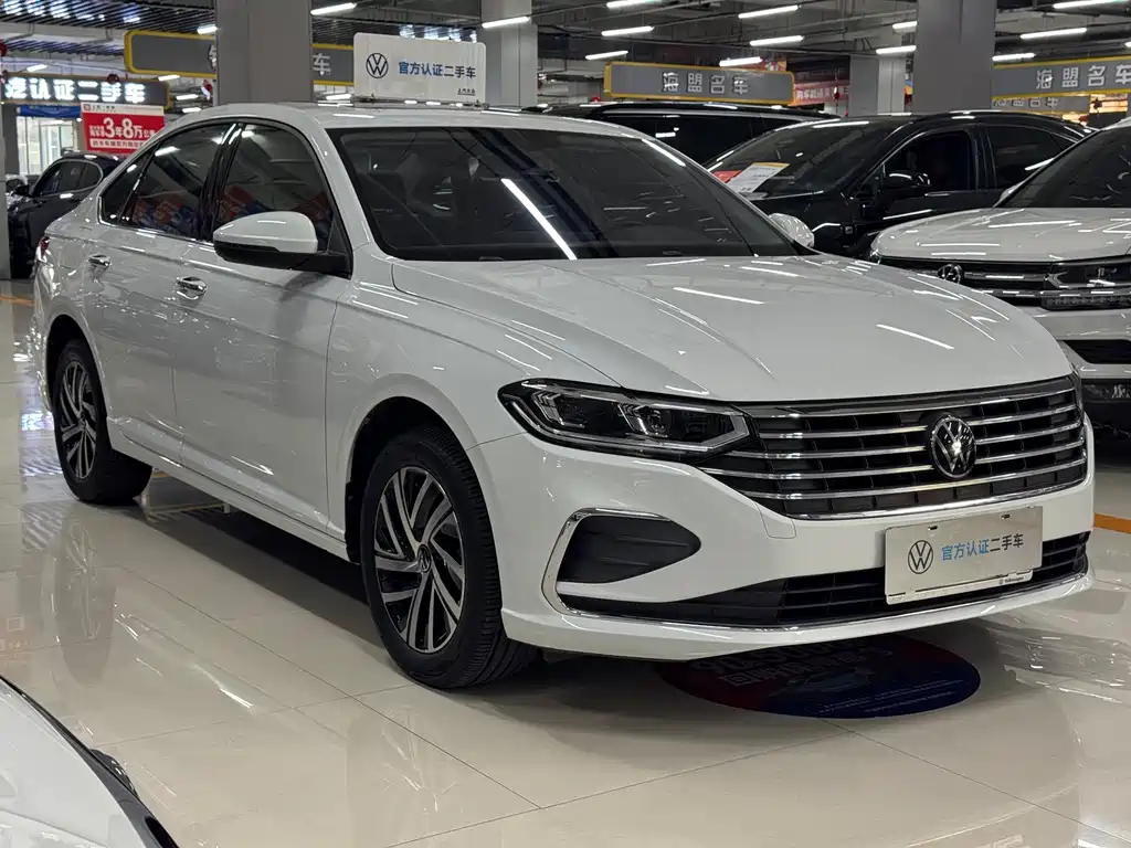 Volkswagen Lavida — миниатюра 3
