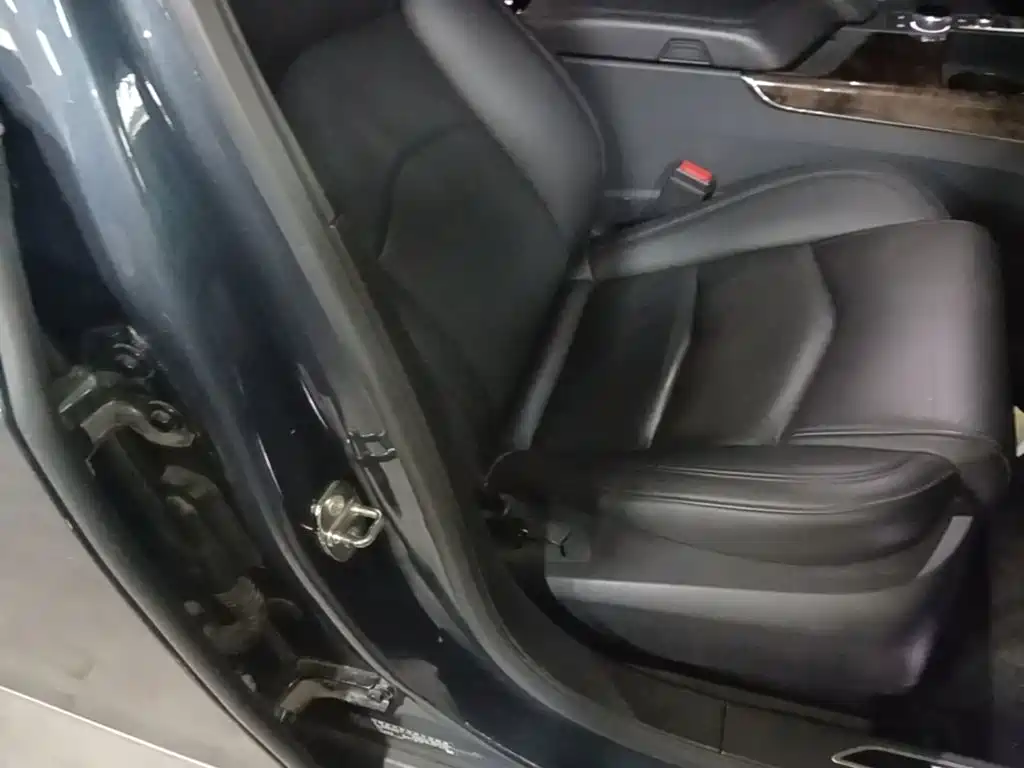Cadillac CT6 — миниатюра 25