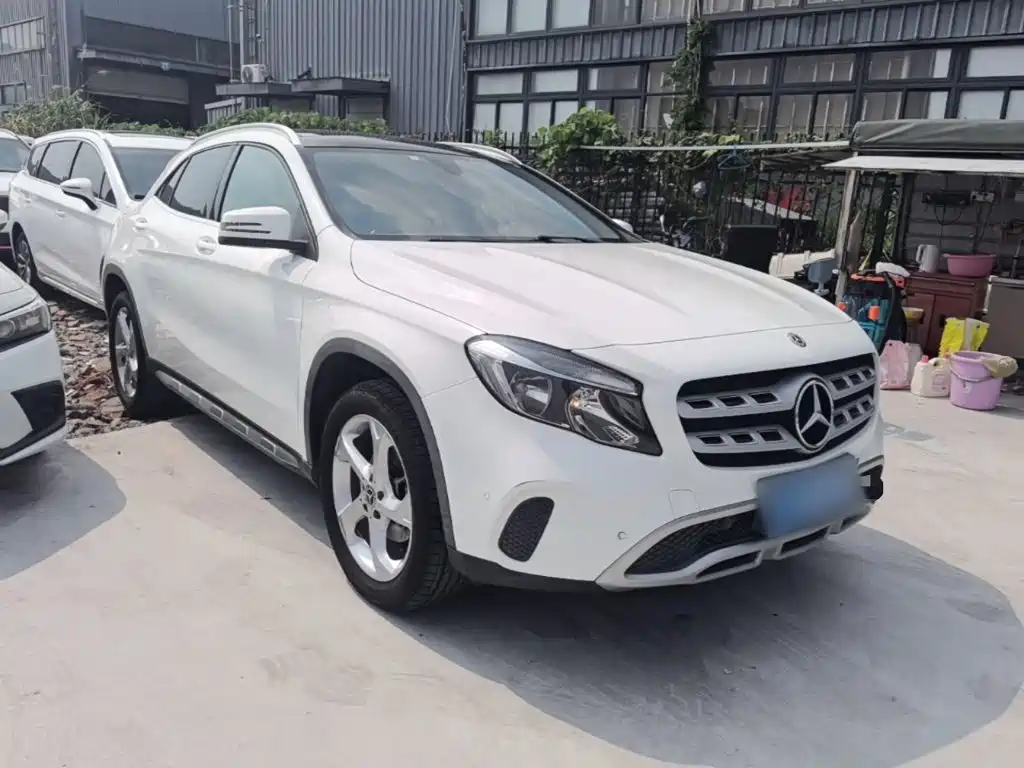 Mercedes-Benz GLA — миниатюра 4