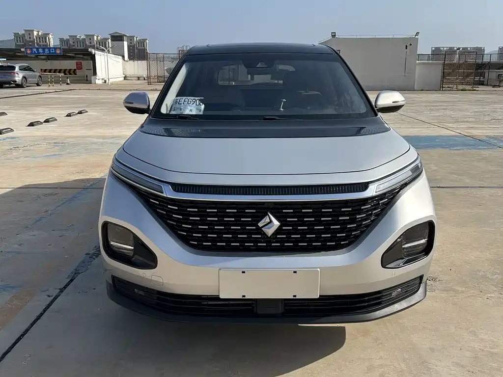 Baojun RM-5 — миниатюра 3