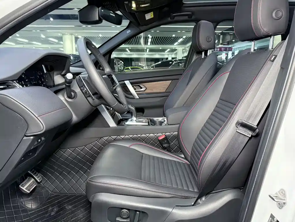 LAND ROVER DISCOVER SPORTS