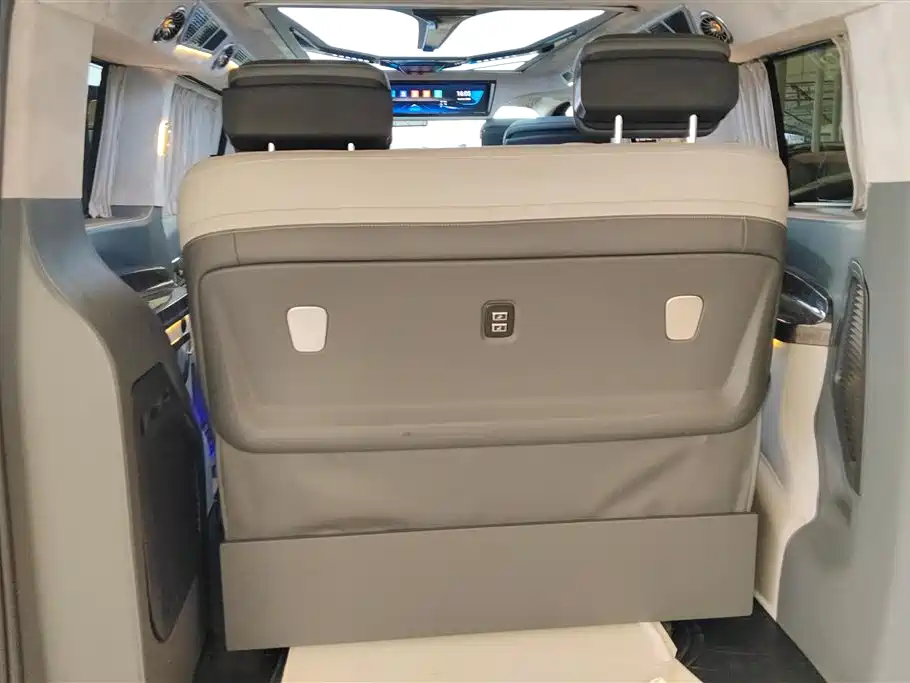 Ford Tourneo 2020 2.0T AT VI