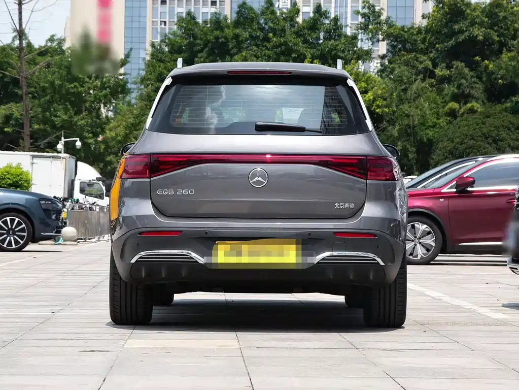 Mercedes-Benz EQB 2025 EQB 260