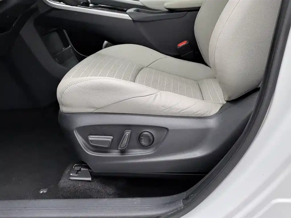 TOYOTA PLATINUM WISDOM 4X