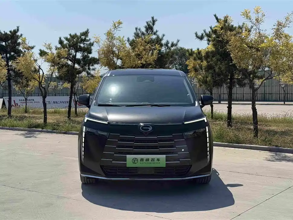 GAC Motor Trumpchi E8 PHEV — миниатюра 2