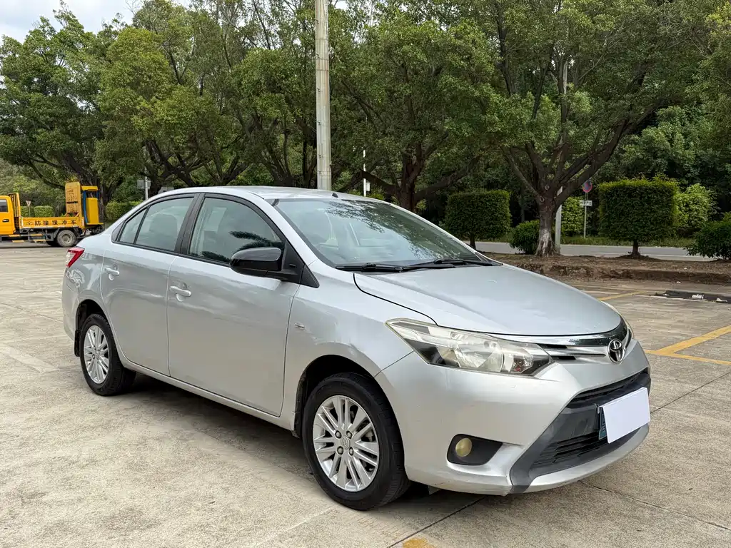 Toyota Vios — миниатюра 3