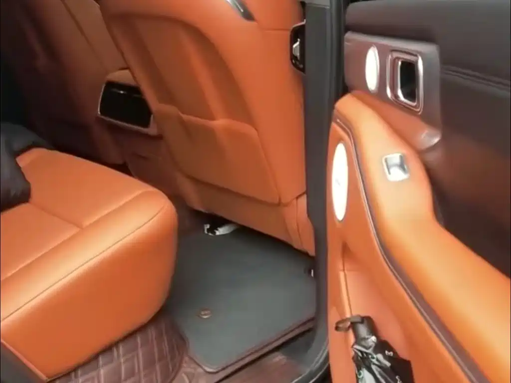 TANK TANK 700 NEW ENERGY