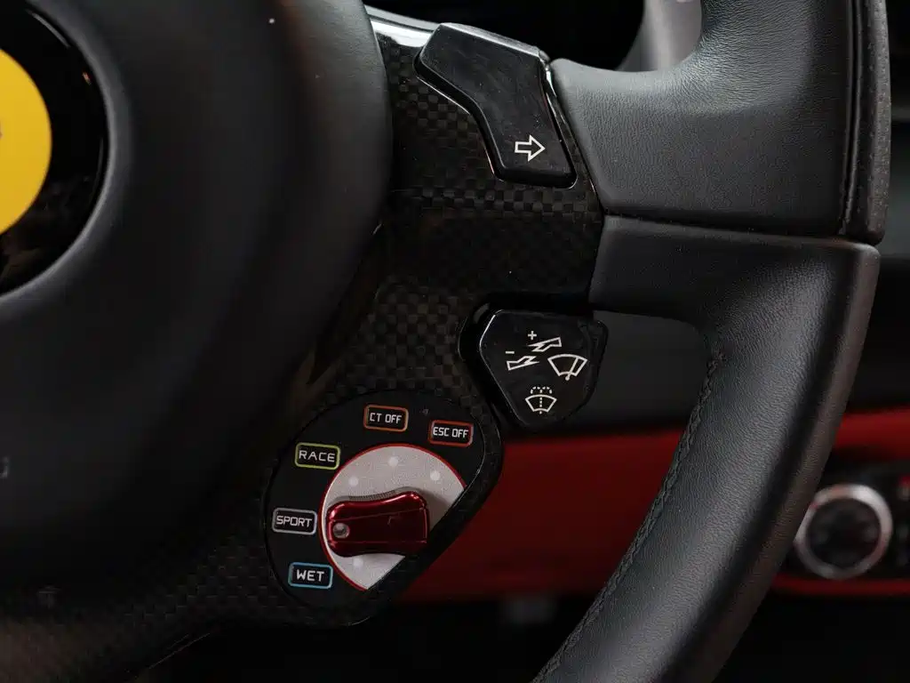 Ferrari 488 — миниатюра 10