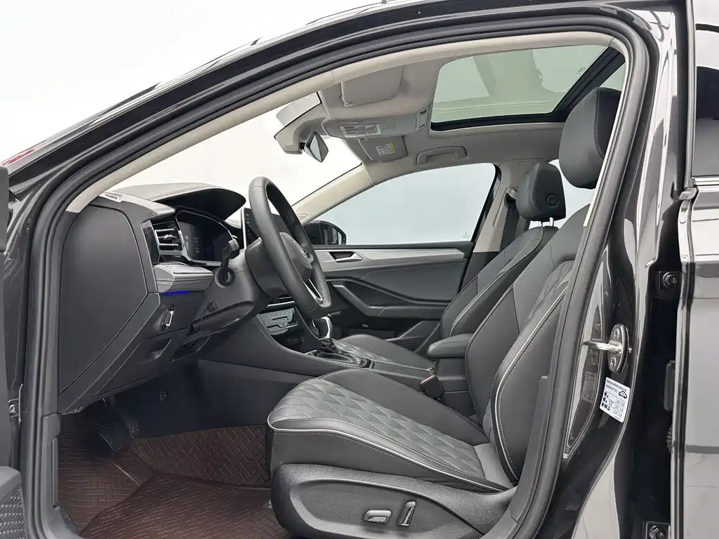 Volkswagen Sagitar 2023 280TSI DSG