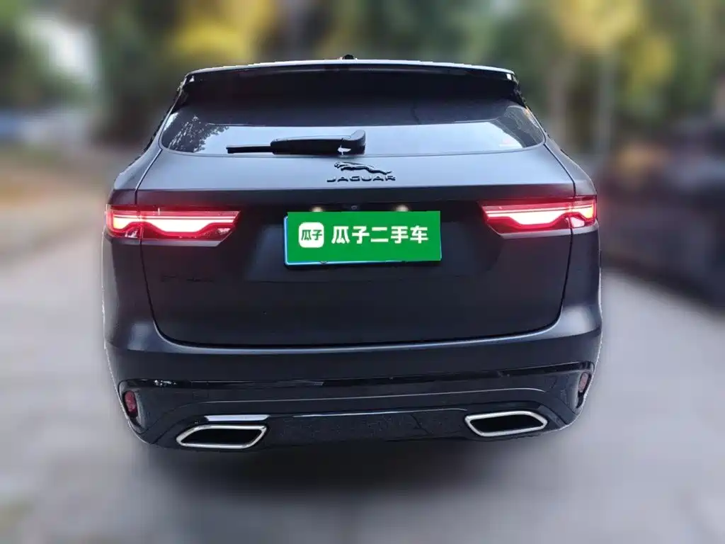 Jaguar F-PACE — миниатюра 3
