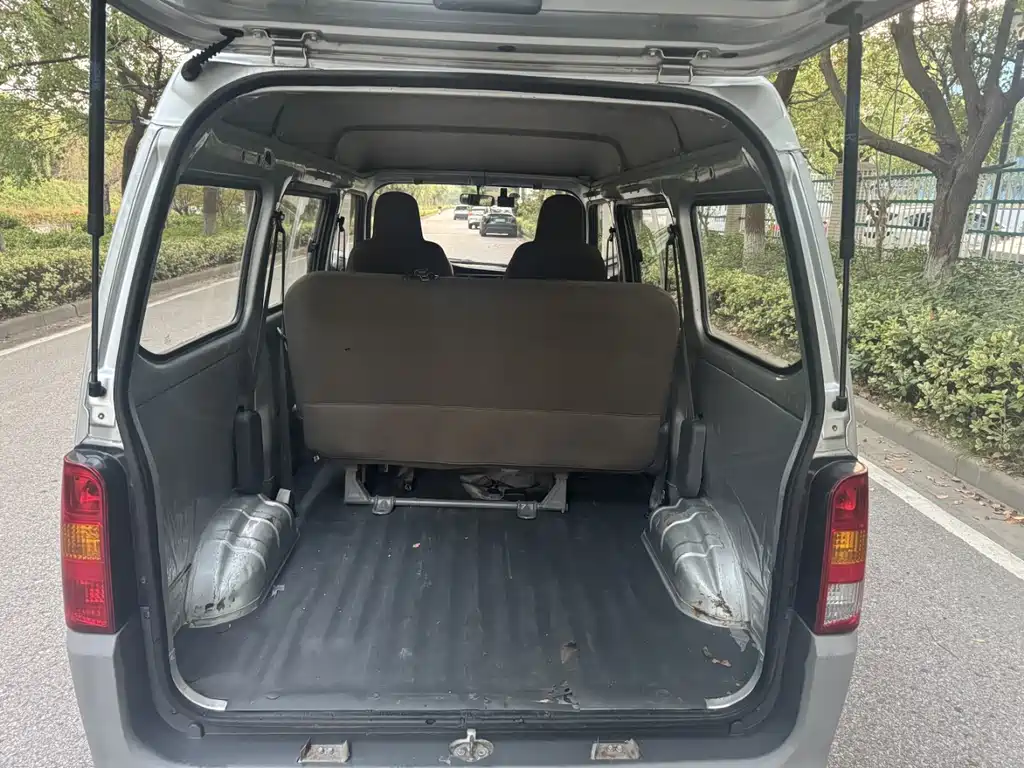 Wuling Zhiguang — миниатюра 5