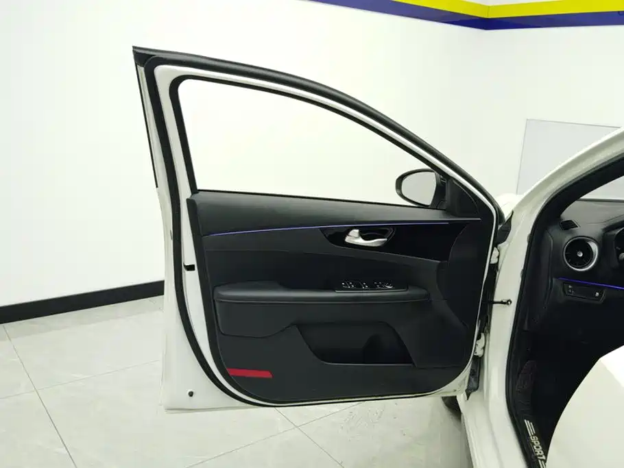 Kia K3 2020 1.4T DCT Smart Sport